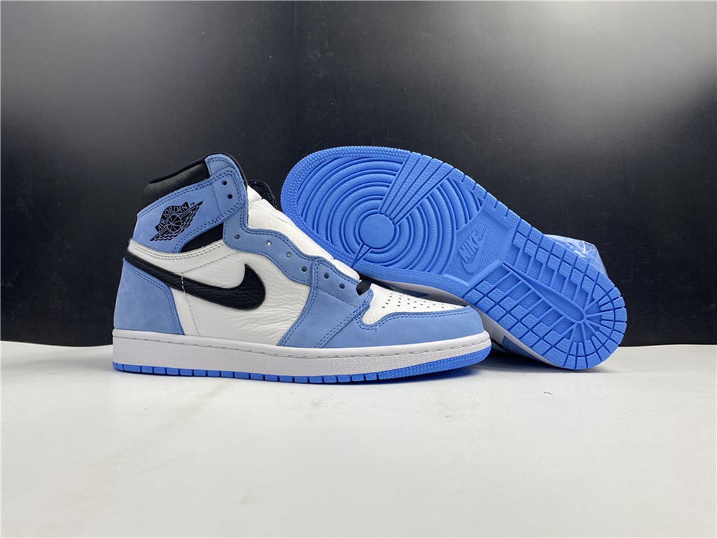 Air Jordan 1 High OG University Blue 555088-134
